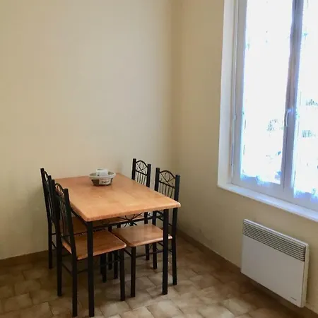 Eperon Apartamento *
